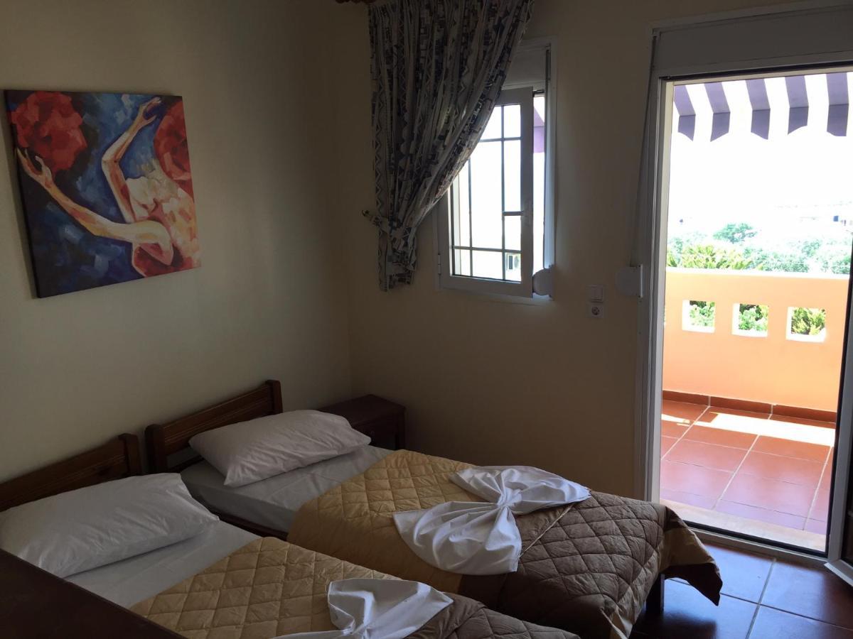 Toulipa Rooms Agia Ermioni Exterior photo